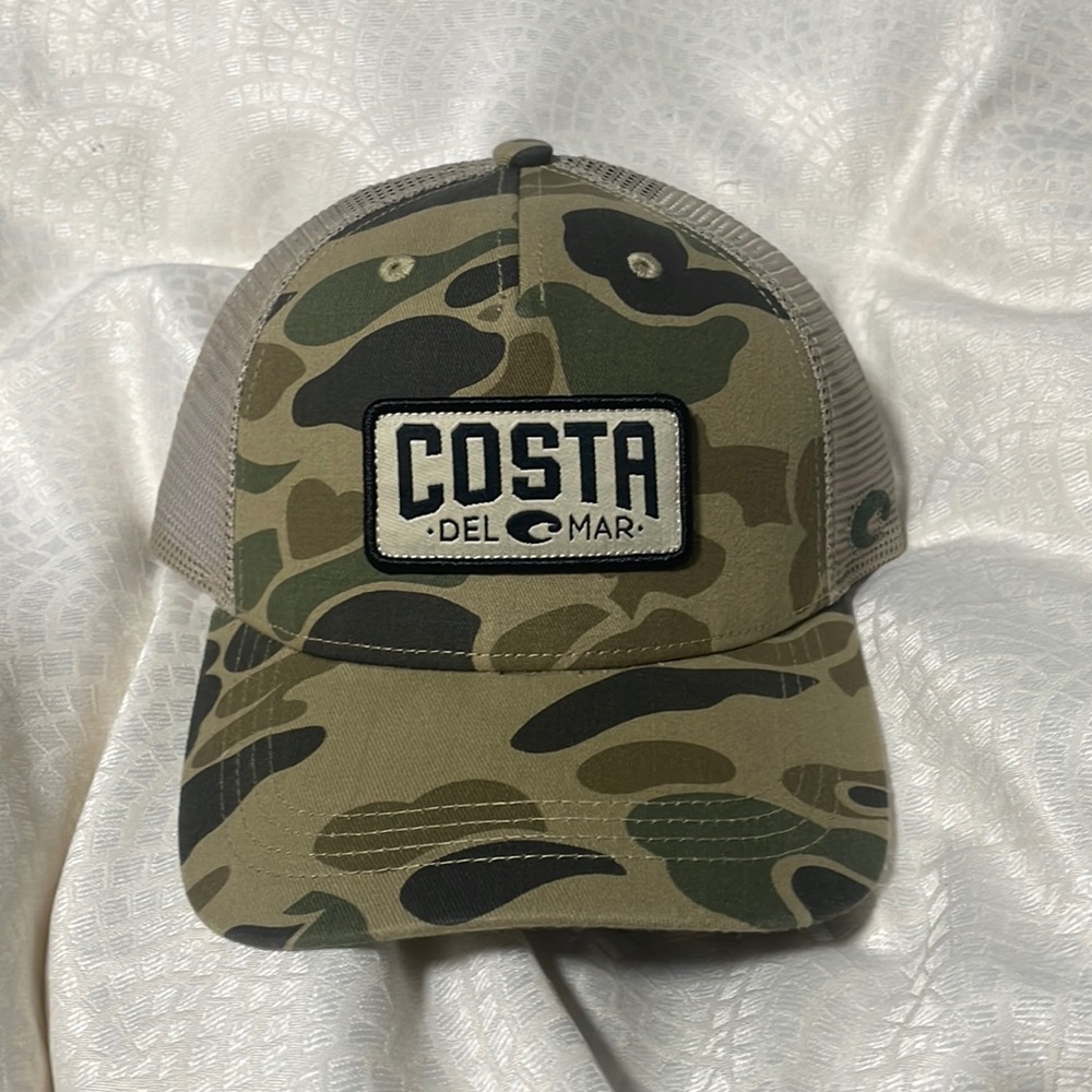New Costa hat